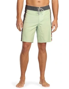 Sundays 18.5 Inch Boardshorts in Green Ash