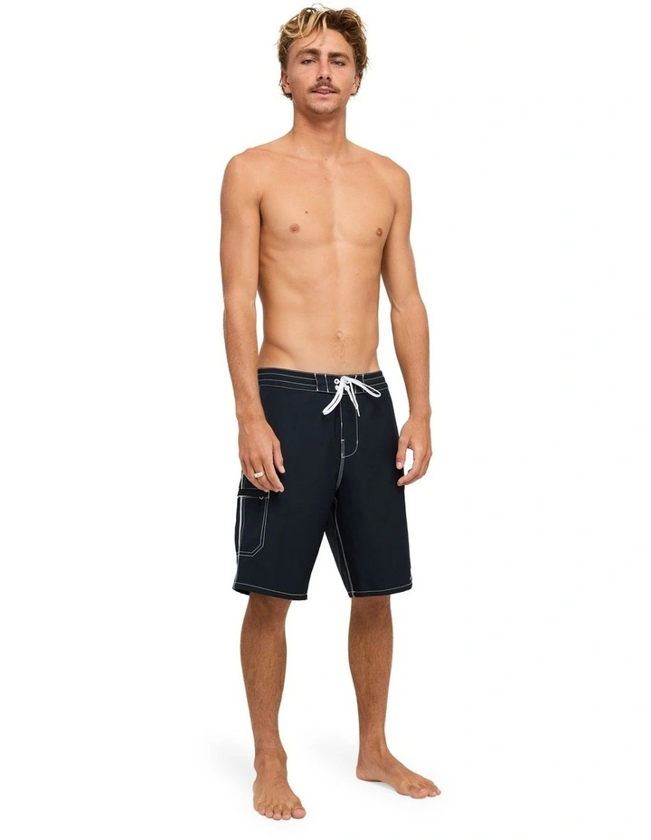 Piped Lo Tide 20 Inch Boardshorts In Black image 5