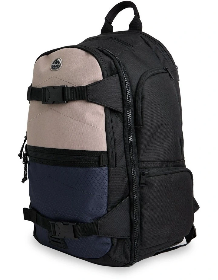 Combat OG Backpack In North Sea image 3