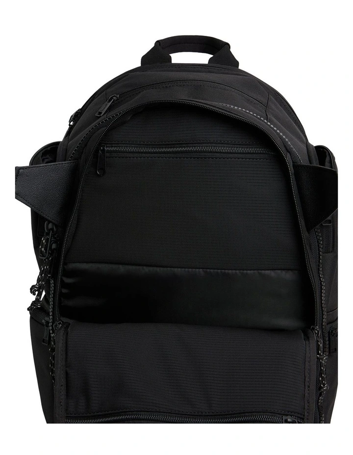 Combat OG Backpack In North Sea image 4
