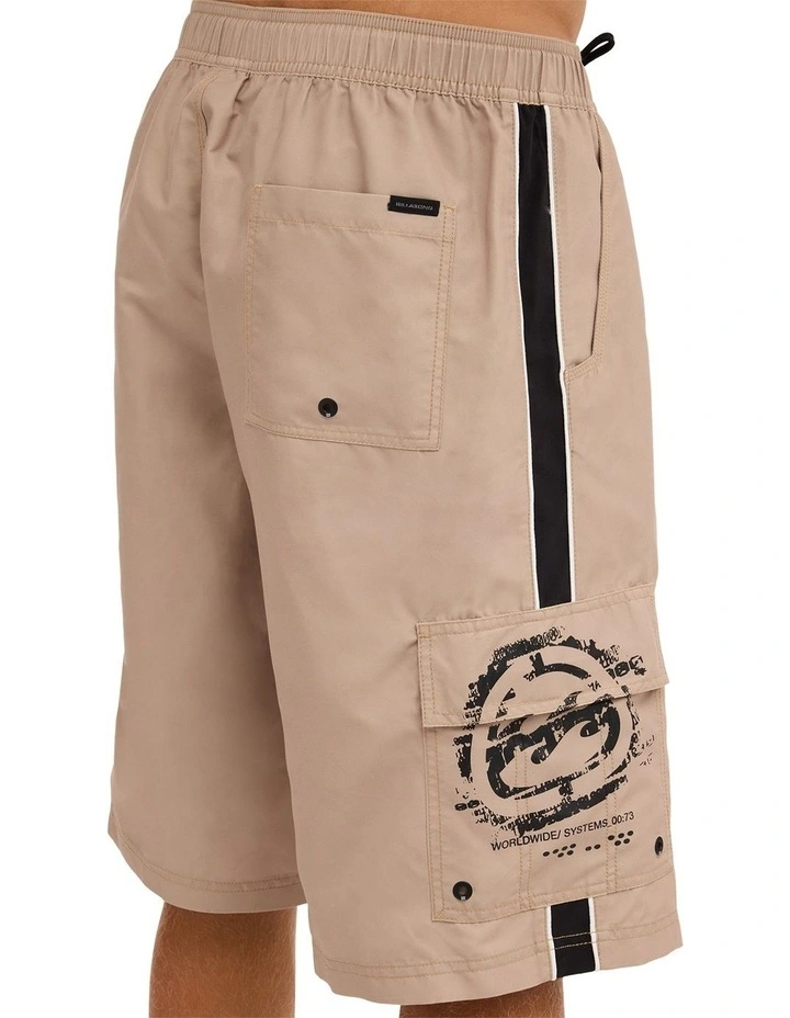 Throw On 3.0 23 Inch Boardshorts In Sand image 4