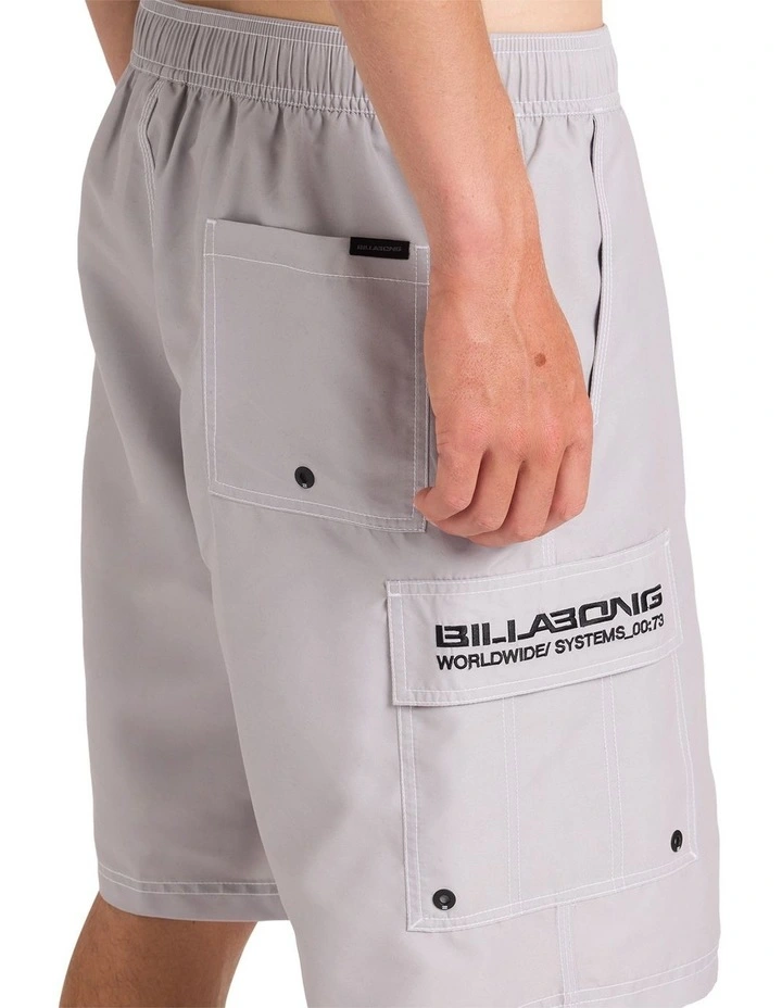Throw On 22 Inch Boardshorts In Ash image 4