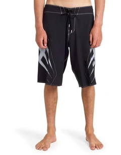 Spec 73 A Frame Pro 22 Inch Boardshorts In Black