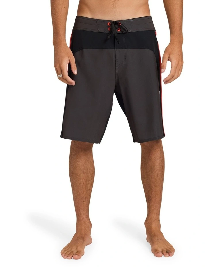 M7 Pro 20 21 Inch Boardshorts In Raven image 1