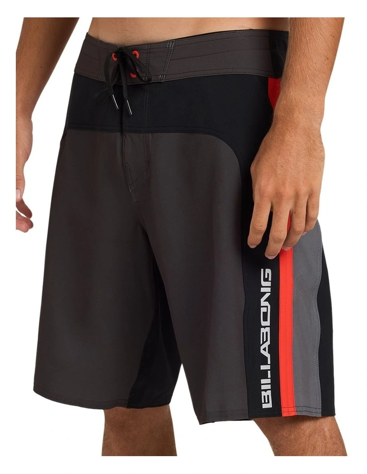 M7 Pro 20 21 Inch Boardshorts In Raven image 3