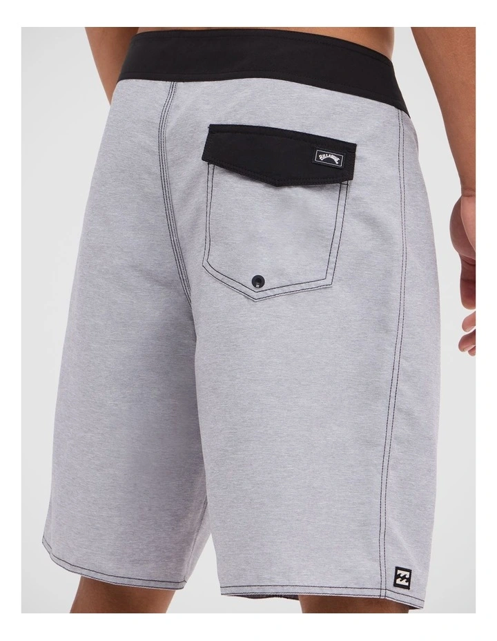 Shadow Cut OG 20 Inch Boardshorts In Grey Heather image 4