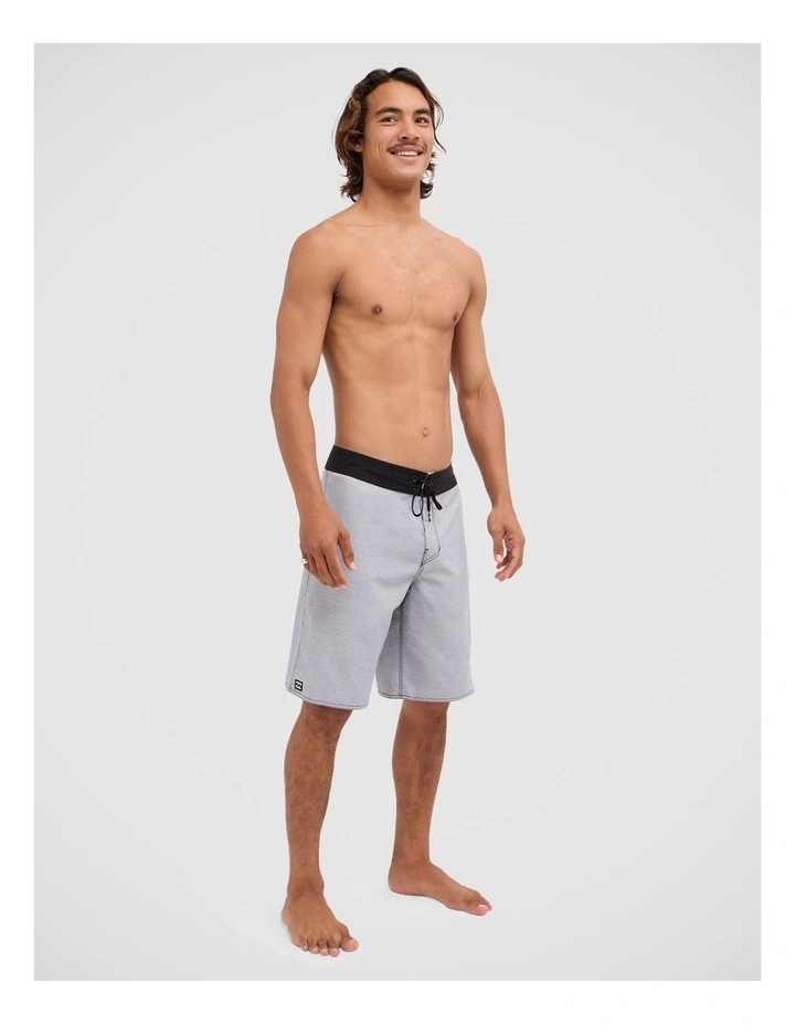 Shadow Cut OG 20 Inch Boardshorts In Grey Heather image 5