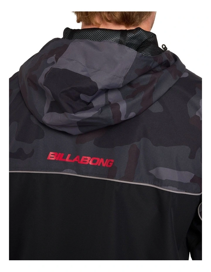 Strike Mission 5K Windbreaker In Black image 4
