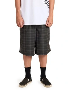 Immortal Check Throw On 23 Inch Boardshorts In Moss
