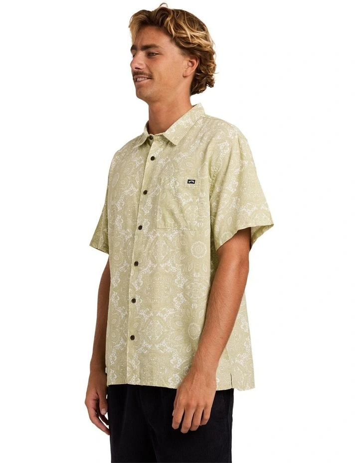 Reclner Shirt In Sand Khaki image 3