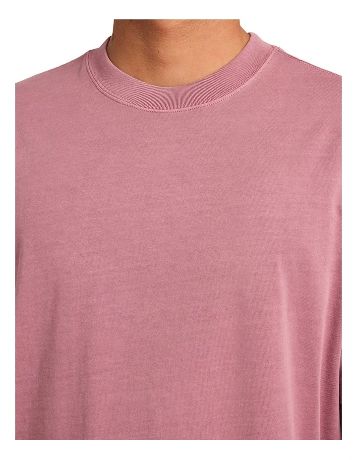 Premium Wave Wash T-Shirt In Red Dahlia image 4