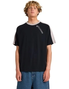 Spec 73 Iconic T-Shirt In Off Black