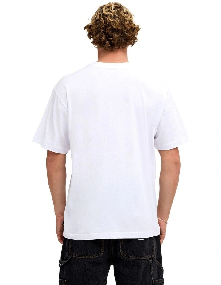 Front Beach T-Shirt In White image 2