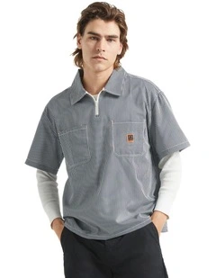 Journey LW Short Sleeve Woven T-shirt in Multi