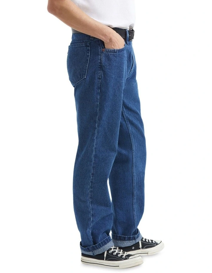 Builders 5 Pocket Jeans Pant in Medium Wash Denim image 4