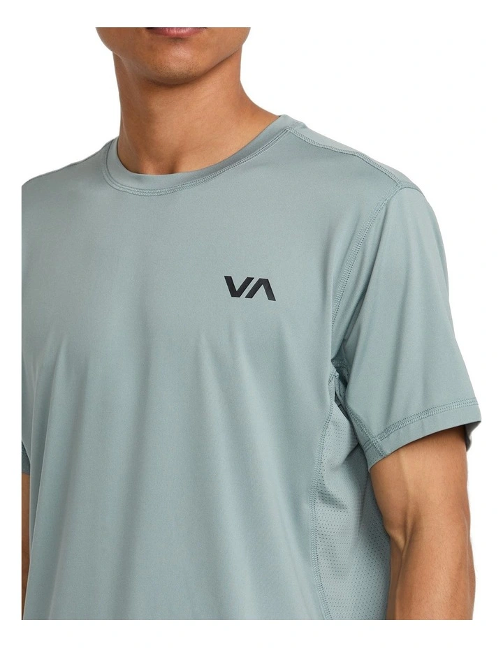 Sport Vent T-Shirt in Carry Over image 4