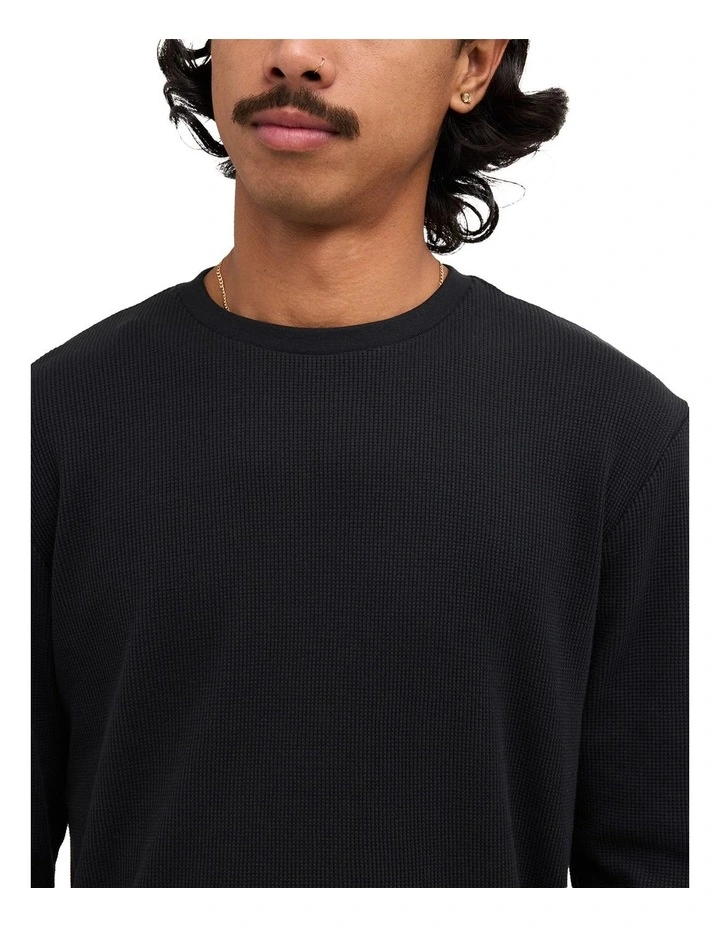 Dayshift Thermal Long Sleeve T-Shirt In Black image 4