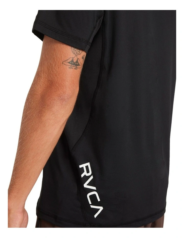Sport Vent Polo in Black image 4