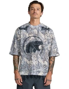 Tapout Mesh Jersey T-Shirt in Camo