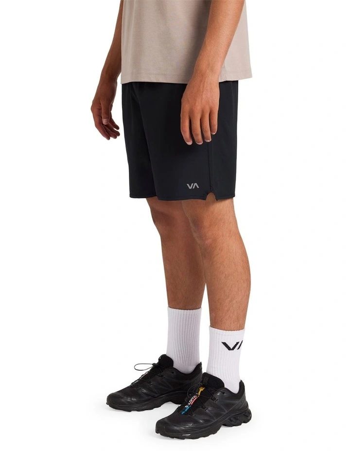 Yoggers 2 in 1 Shorts in Black image 3