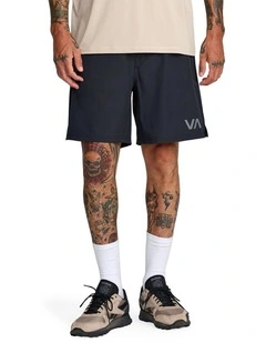 Scrapper II Walkshorts in Black