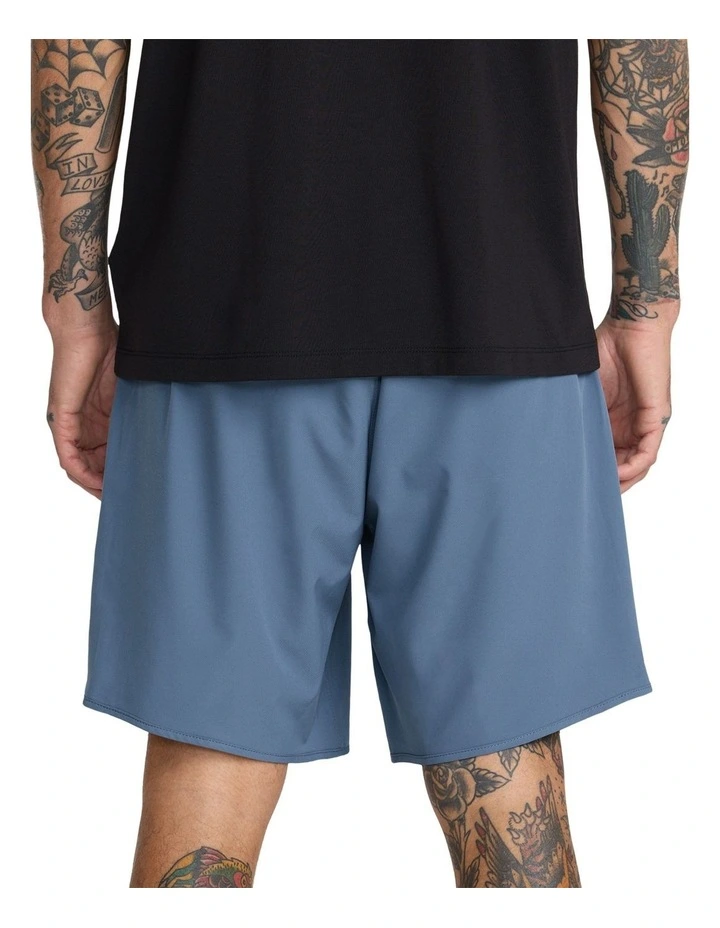 Yogger Stretch 17 Sports Shorts in Vintage Navy image 2