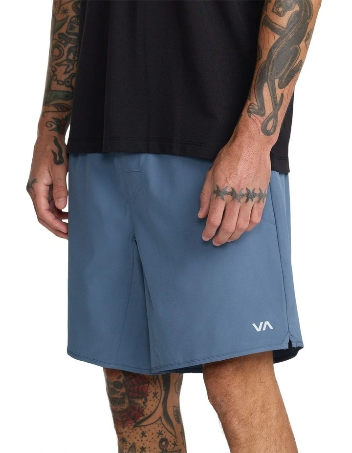 Yogger Stretch 17 Sports Shorts in Vintage Navy image 3