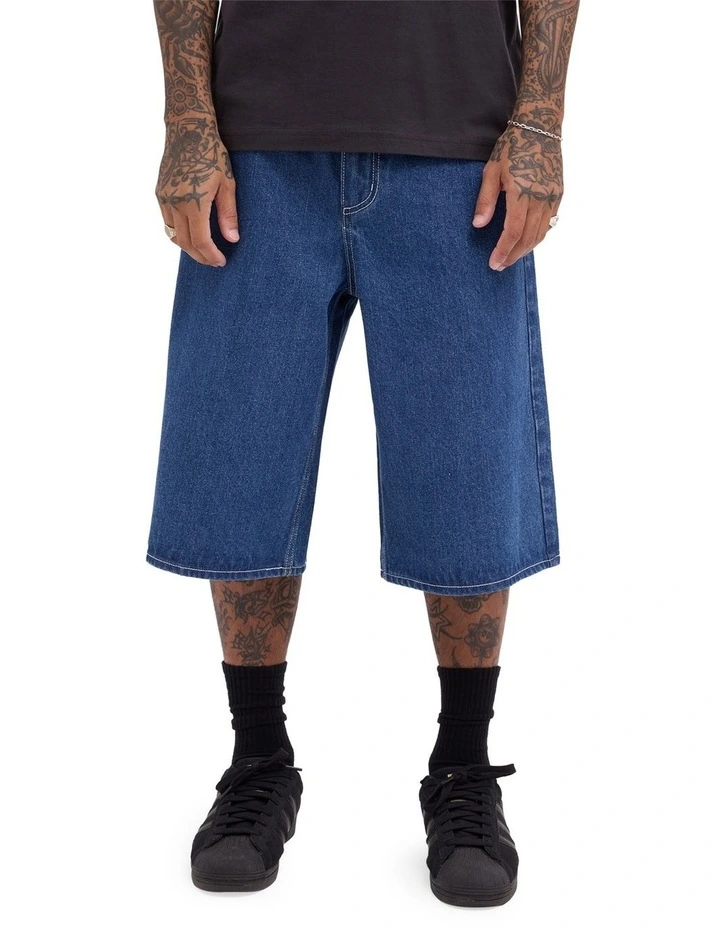 Dayshift Baggy 23.5 Denim Shorts In Blue Collar image 1