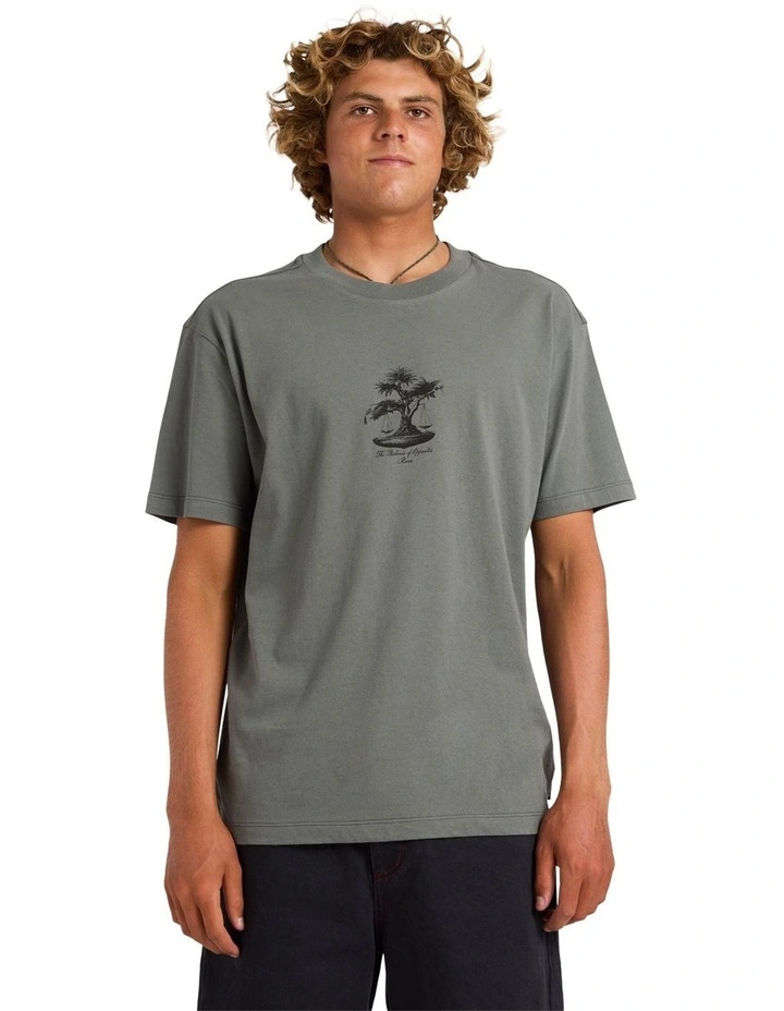 Balance Tree T-Shirt In Sage Leaf image 1
