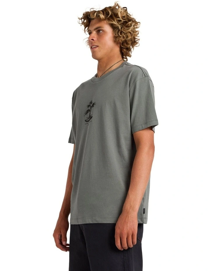 Balance Tree T-Shirt In Sage Leaf image 3