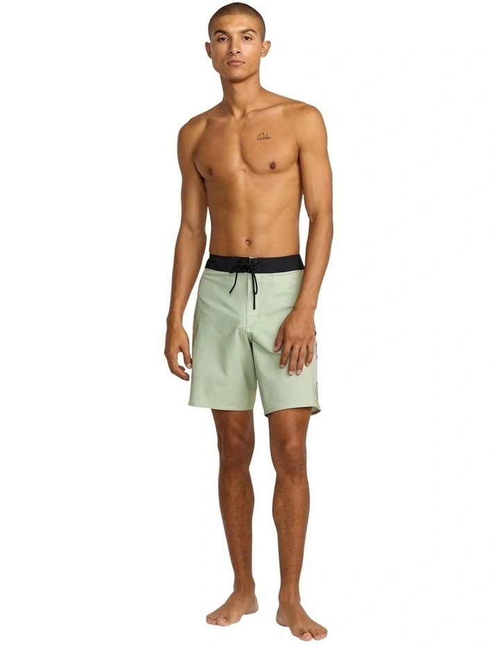 Apex 2 Truck 18 Inch Boardshorts in Light Olive image 4