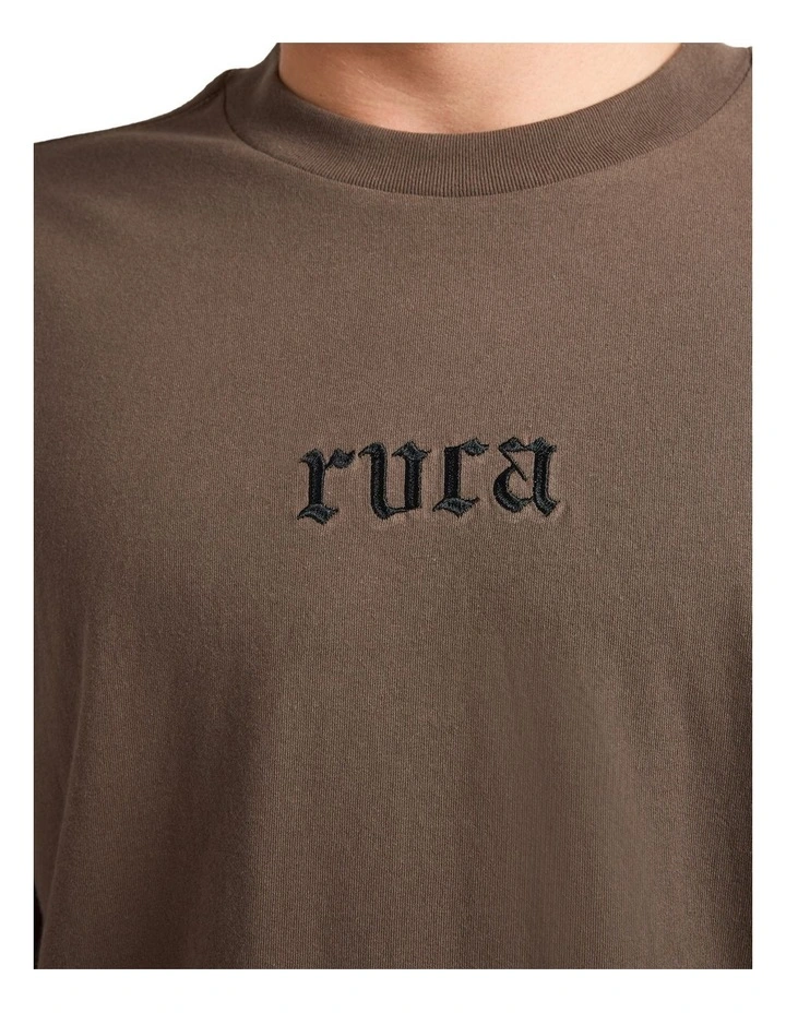 Old RVCA T-Shirt In Chocolate image 4