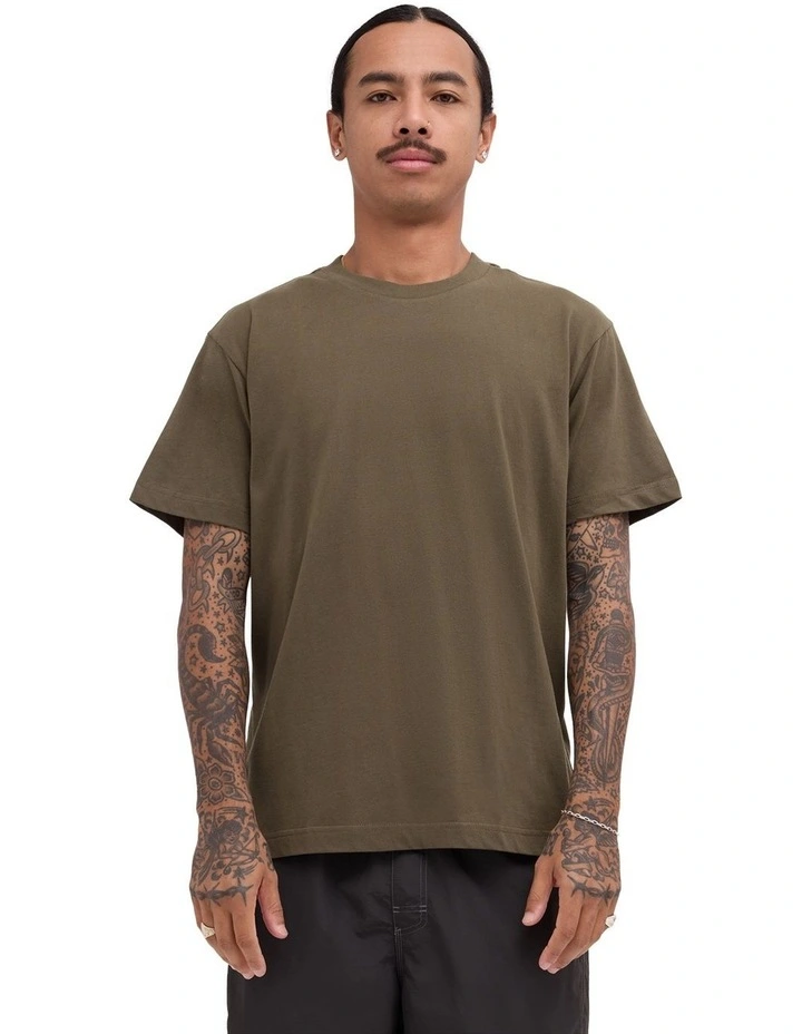 Standard T-Shirt in Fatigue image 1