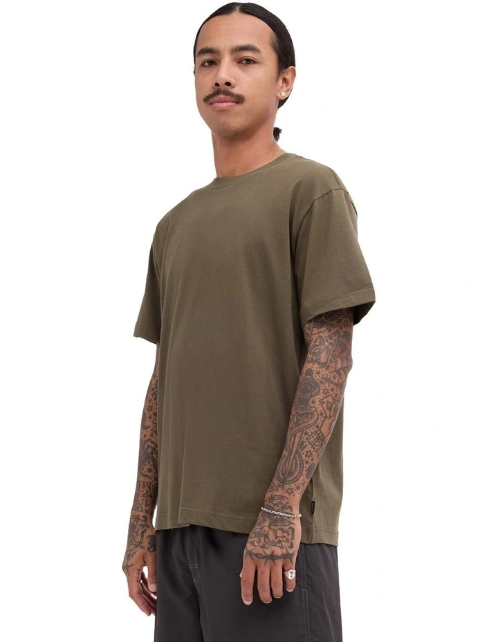 Standard T-Shirt in Fatigue image 3