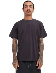RVCA Standard T-Shirt In Pirate Black
