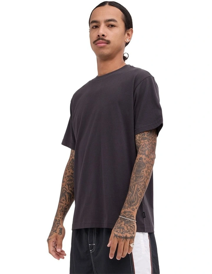 RVCA Standard T-Shirt In Pirate Black image 3