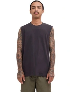 RVCA Standard Muscle In Pirate Black