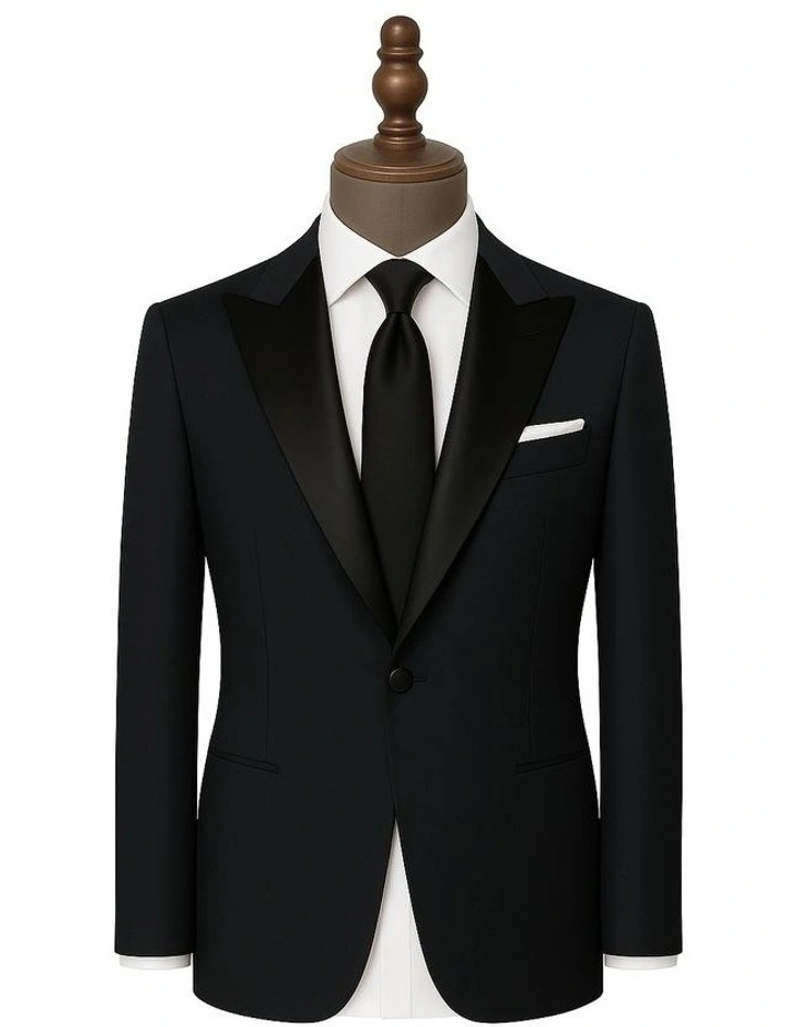 The Giordano Tuxedo Jacket in Dark Navy image 3