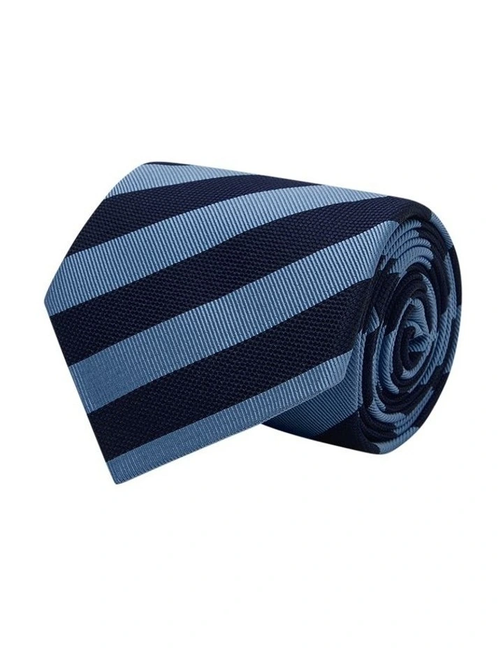 Avara Tie in Blue Navy image 3
