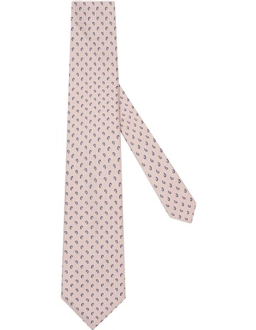 Pink colour