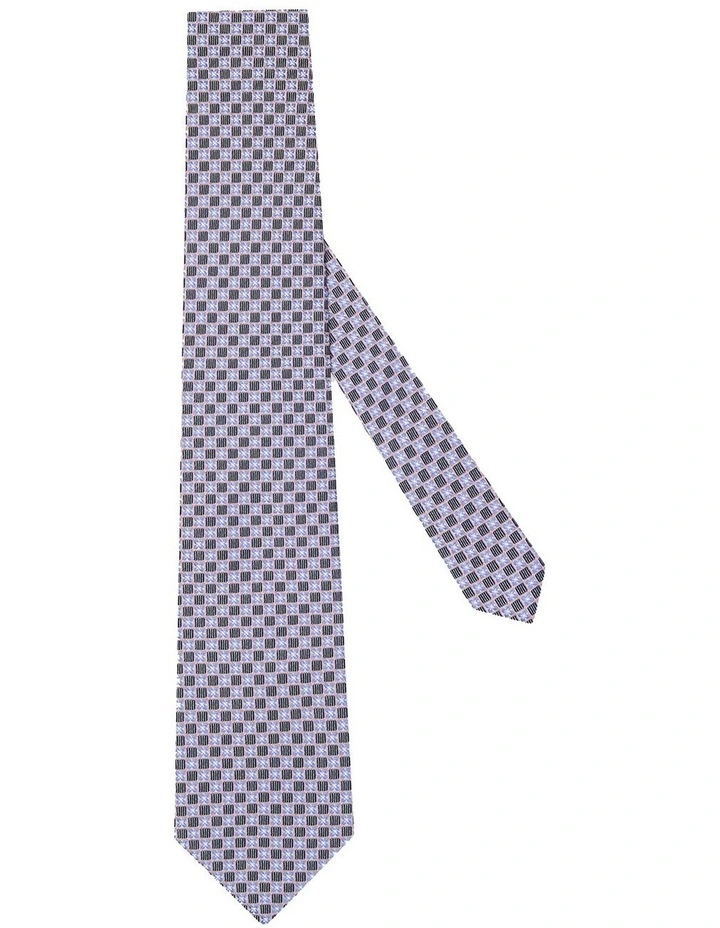 Harlow Tie in Sky Pink image 1