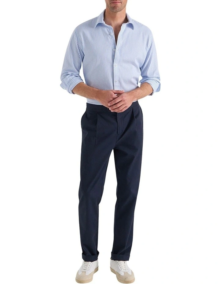 Henthorn Stripe Shirt in White Blue image 4
