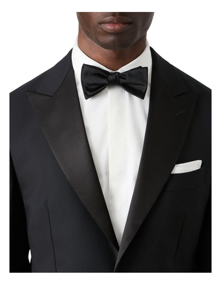 Black Wattle Tuxedo Jacket In Black image 2