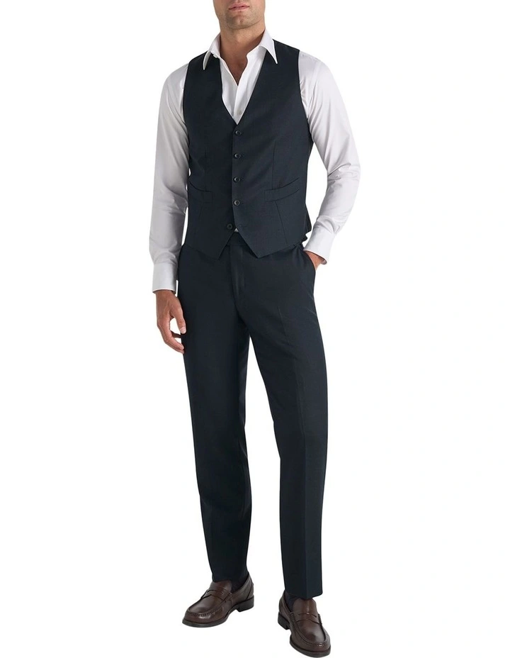 Chevalier Trouser in Green image 3
