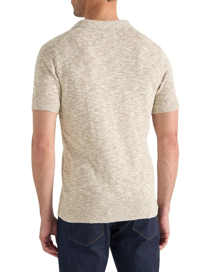 Strummer Polo in Sand Melange image 2