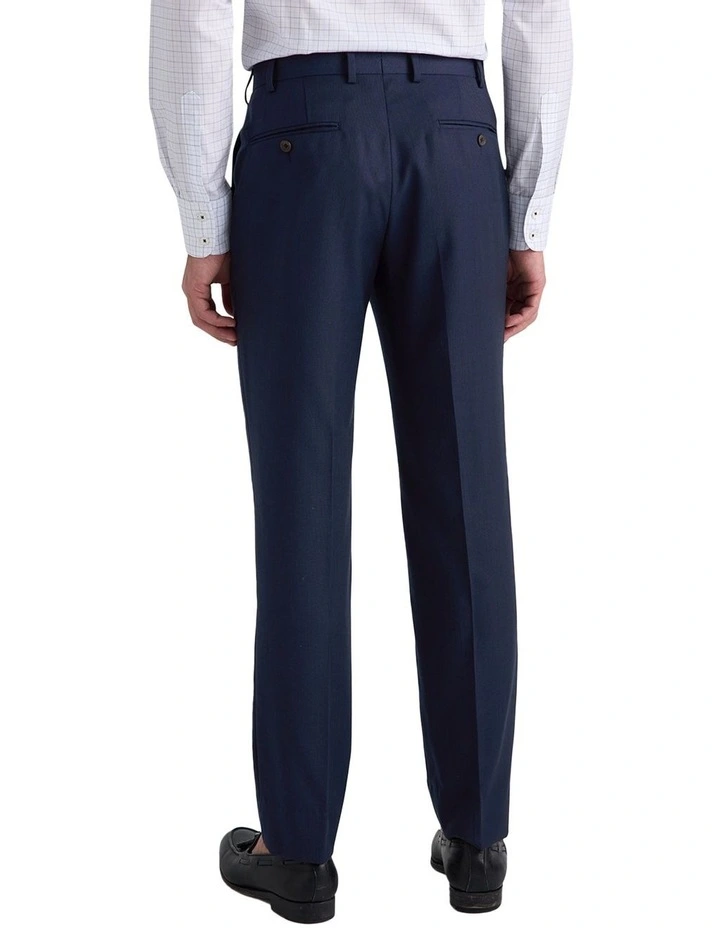 Sandby Trouser in Navy image 2