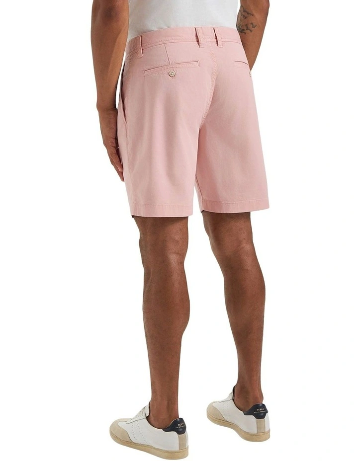Roxburgh Chino Short in Marseille Pink image 2