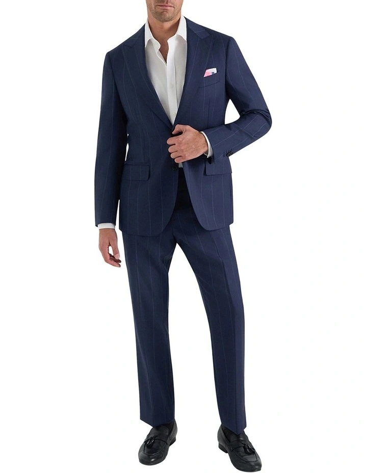 Caputo Trouser in Navy image 3
