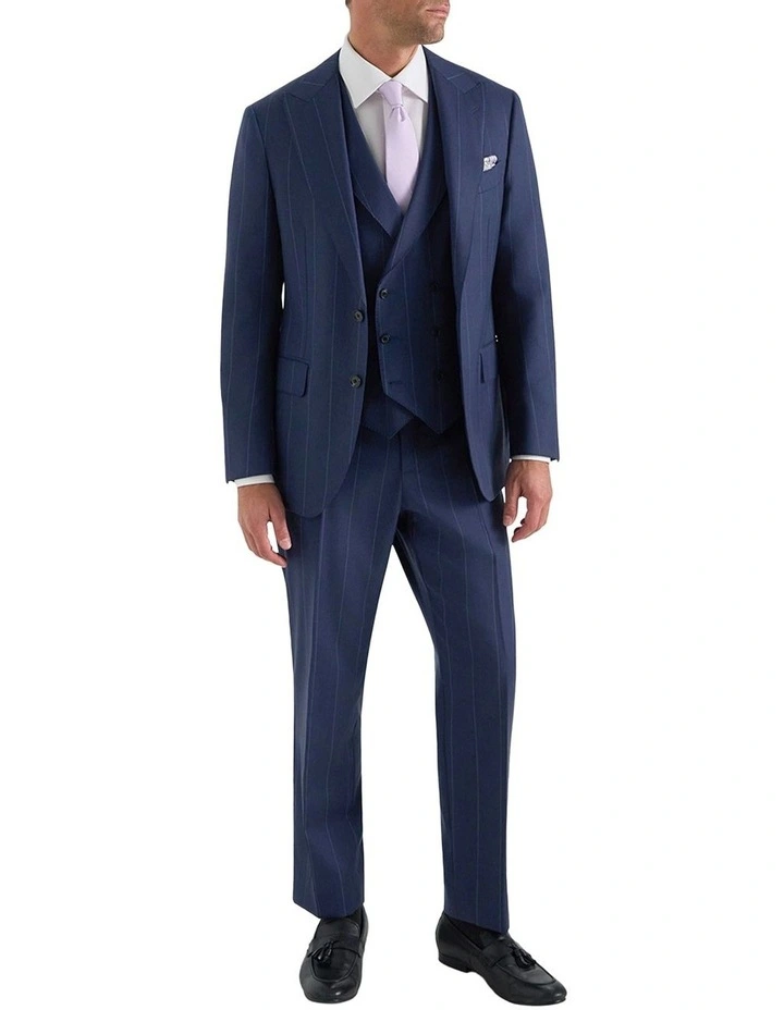 Caputo Waistcoat in Navy image 5