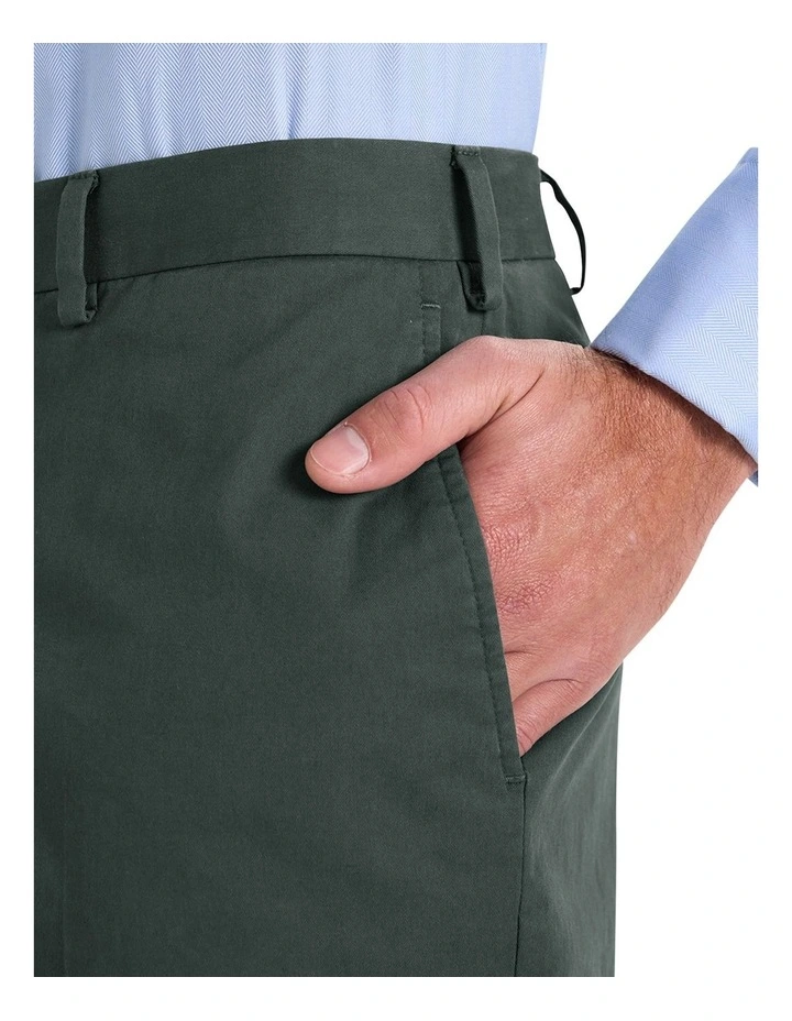 Hemmingway Trouser in Green image 3
